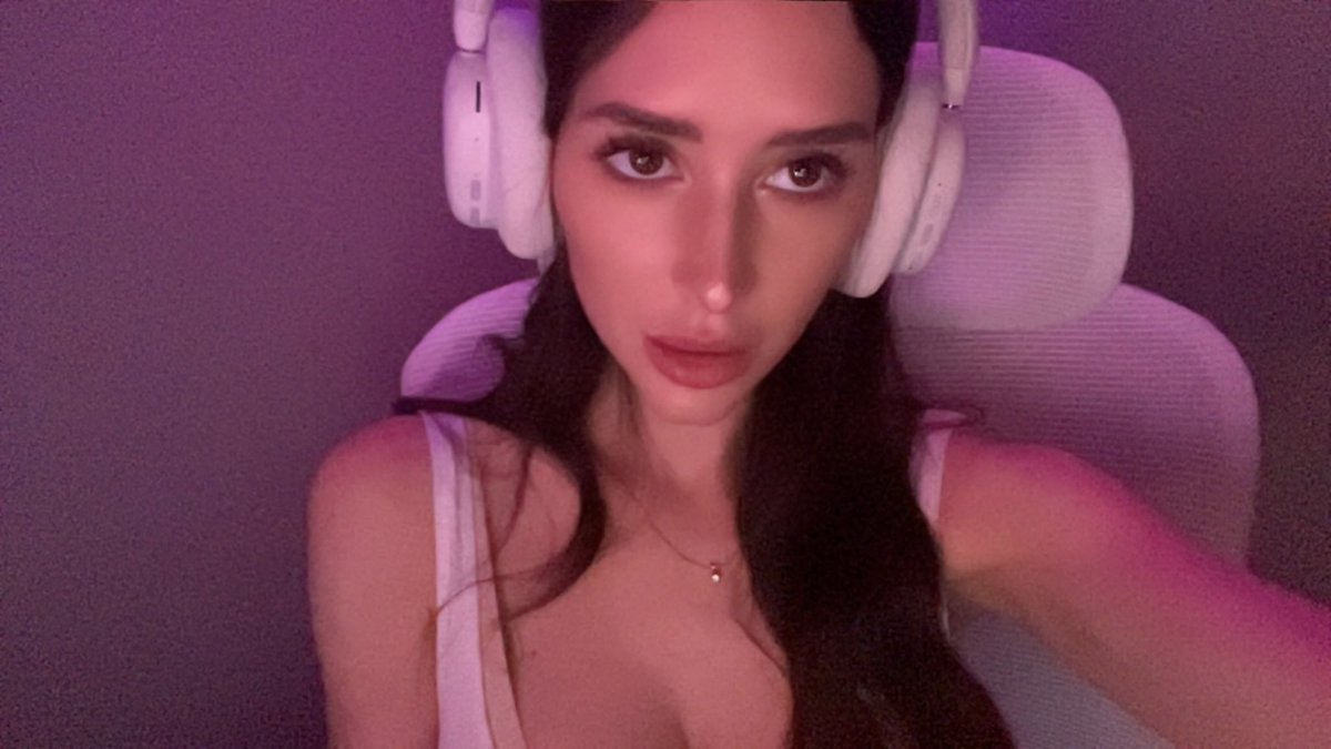 rayceul's tweet photo. LIVE BBBBBY.
Click for some #classic #hardcorewow fun.
#frontier #doomhowl #worldofwarcraft
#girlgamers #twitch #alliance #frontwo
@TGA_Media https://t.co/RoOmxtKc3A