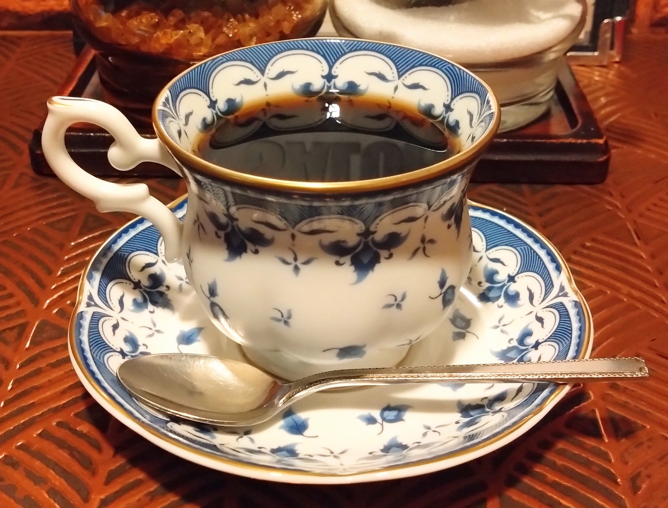 手のひらサイズのレトロ喫茶♪ maxresdefault.jpg