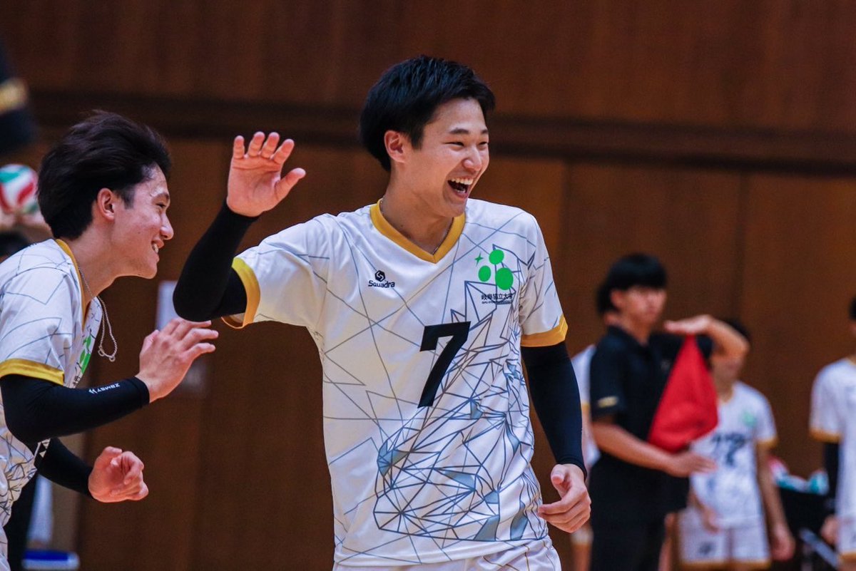 岐阜協立大学　男子バレーボール部　ピステ　練習着　バレーボール　バレー 岐阜協立大学 男子バレーボール部 長袖ピステ バレーボール 練習