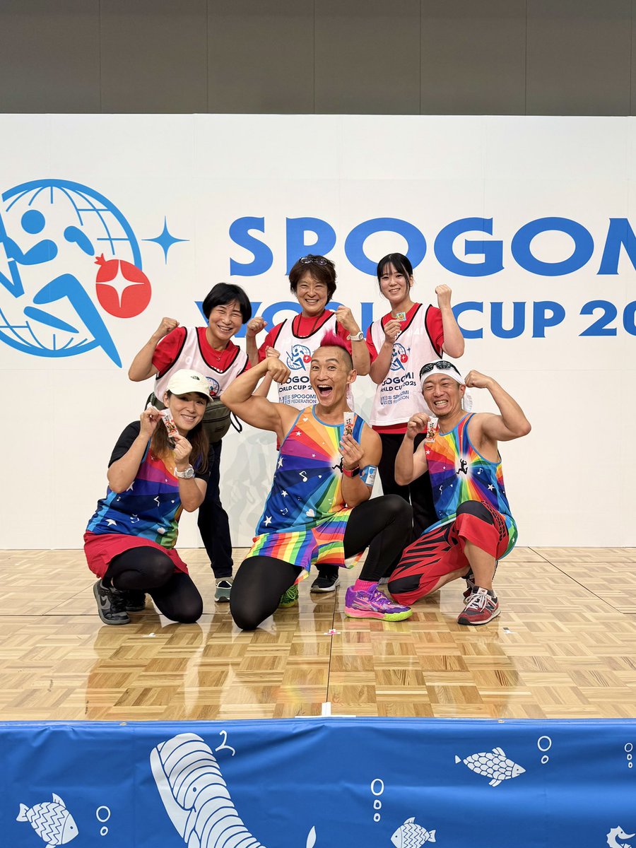 sgash23's tweet image. スポGOMIワールドカップ2025
健闘も一歩、、いや35歩およばず…
結果36位でした🔥

でもでもでも全力笑顔でゴミ拾いました‼️
応援してくださった皆様ありがとうございマッスル💪🏼✨☺️

#SPOGOMI
#岡山代表の皆様と