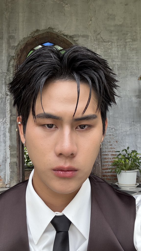รับอะไรดีครับคุณผู้หญิง