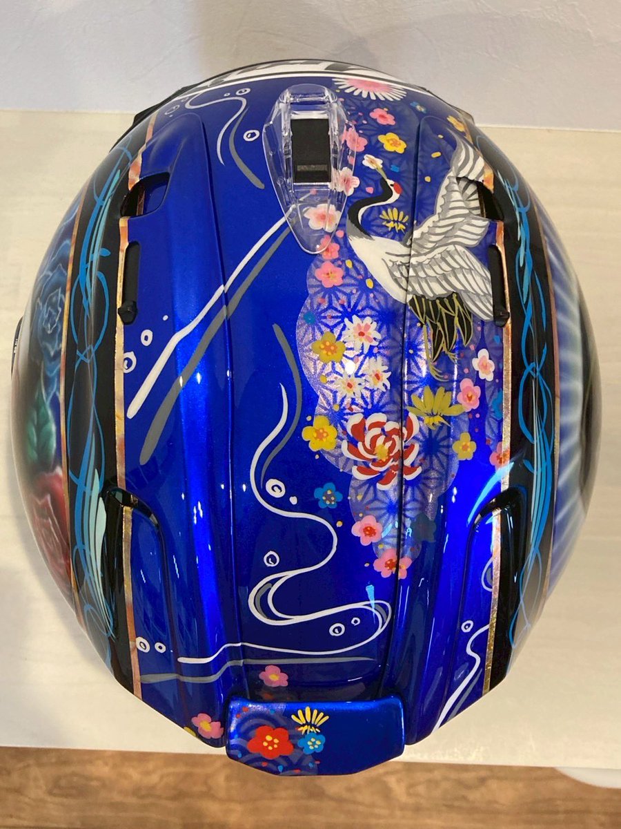 kazuminworks's tweet photo. 新作カスタムペイント
総手描き着物生地アロハ風和柄とメキシカンでオールドスクールな雰囲気 https://t.co/AmLBIOND5Y