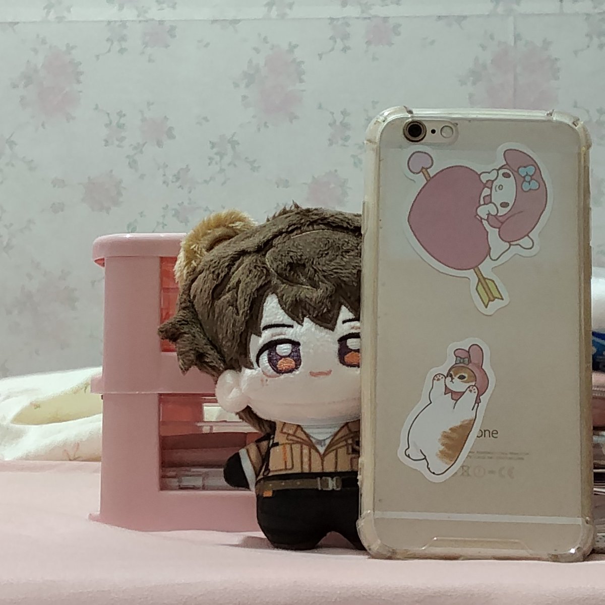 look at my lil cameraman hereeee <33 he's worked hard, please be nice to him!! ૮꒰ྀི´ ˘ `ʃƪ꒱ྀིა