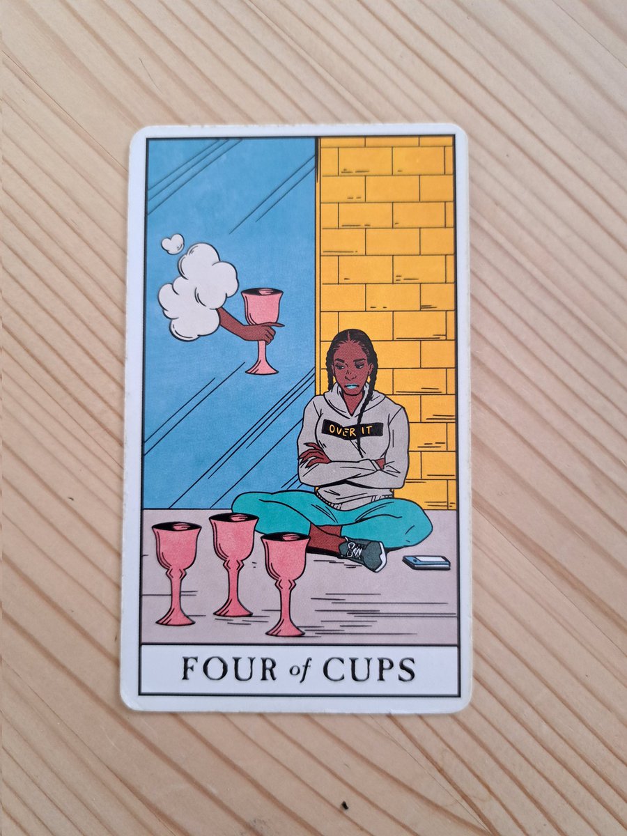 Laurajk32's tweet image. Today's card is 4 of Cups
Sometimes the solutions to our problems are staring us in the face, but we're too caught up in our own self pity to see them.
#selfpity #solutions #problems #issues
#tarot #tarotmessage #LauraJK32