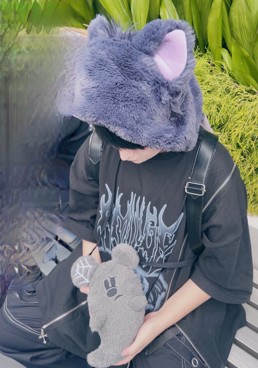 uni_so_ta tweet picture
