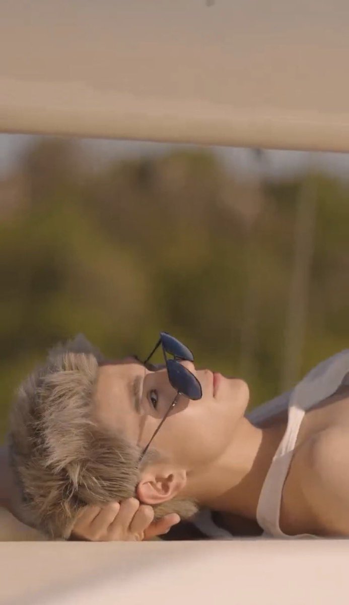 โหวววววววววว ดาเมจแรงเกินนนน หล่อเกินนน

#TheHilfigerResort #TommyHilfiger 
#Fourthnattawat #โฟร์ทณัฐวรรธน์