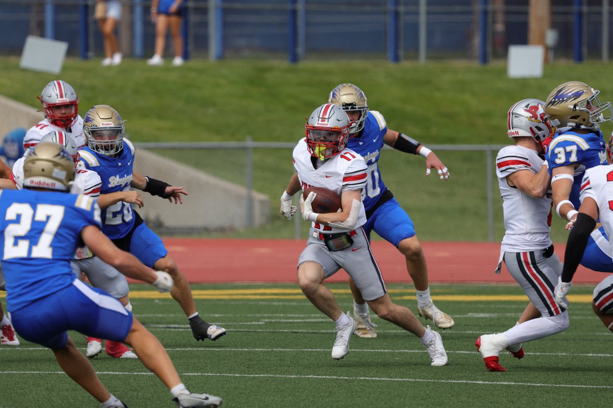 No. 8 Football Falcons now 4-0 after 59-15 pummeling of Bluejays
tinyurl.com/3us7twsc
