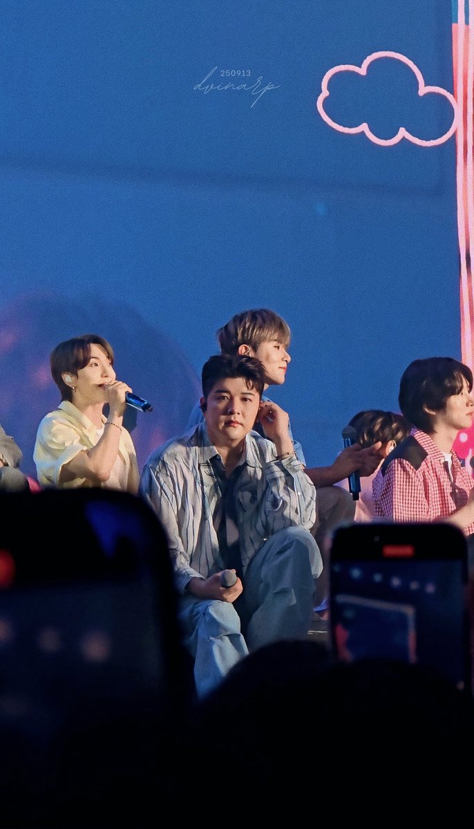 ─★ ˙ ̟ tweet media