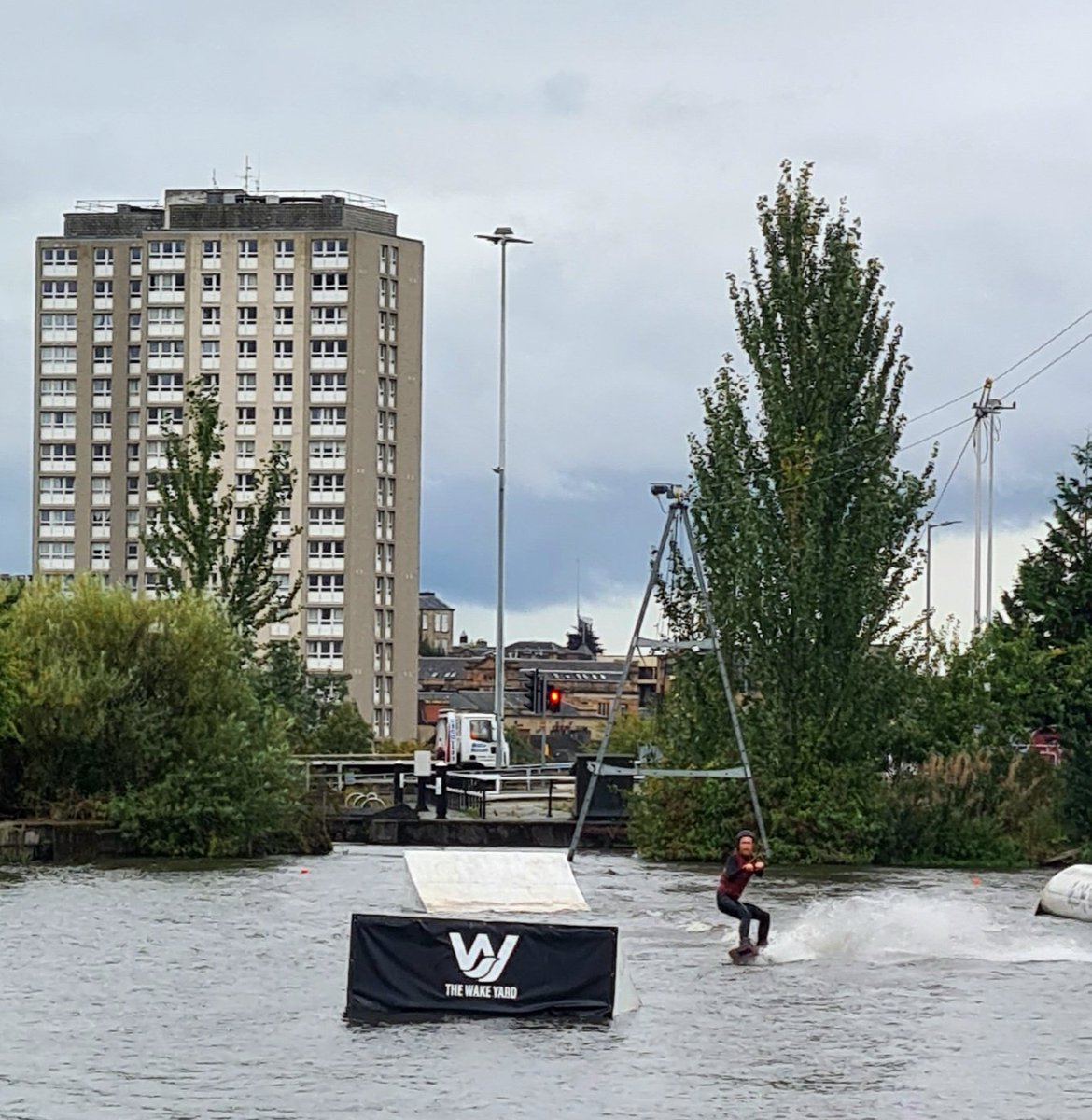 is_glasgow's tweet image. Wakeboarding at Port Dundas in the heart of Glasgow.

#glasgow #wakeboarding #portdundas #canal #forthandclydecanal
#watersports