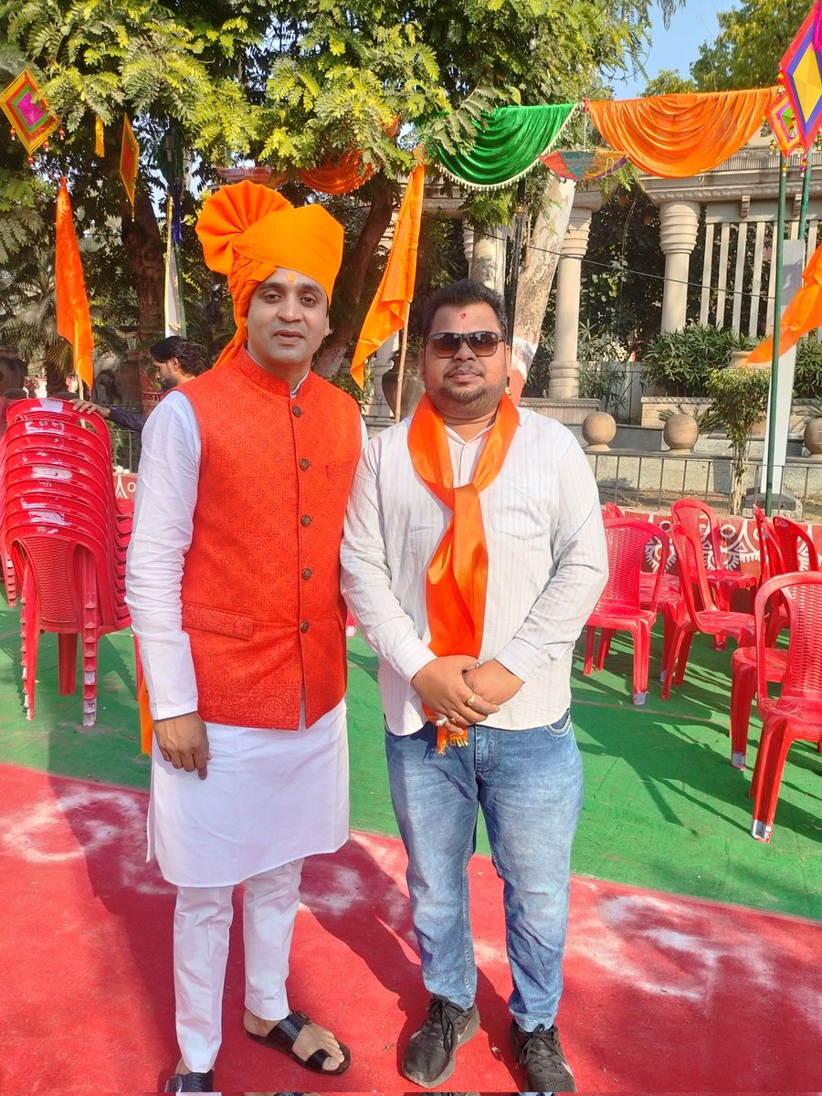 PrabhatAwaleBJP's tweet photo. Happy Birthday Tinu Bhiya🎂

@DeepakJainTinu 
#HBDDeepakJainTinu https://t.co/zk4JeealR2