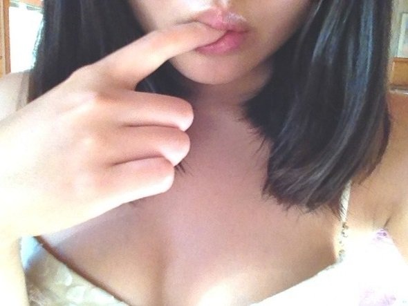 こんなにエロい娘多いサイト初めて見たw ⇒ tinyurl.com/k28zpck4 機能すっごい充実してるのに無料体験あるし、 女子大生から人妻まで、可愛い子ばっかりで焦る♡