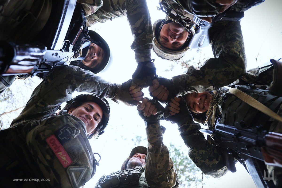 Together as one 🇺🇦

📷: 22nd Mechanized Brigade