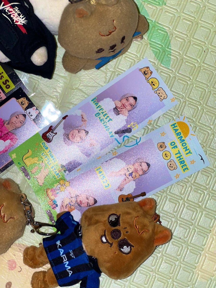 gorjeushjs's tweet image. Virgoracha's Birthday Special Frame by @_325files x @lucentricji

pas ini udh agak tenang, nyantuy gk sepanik yg minsung tadi, wkwk

Suka karena bisa milih 4 foto 🫶🏻

Foto sama framenya pas, gak bingung waktu ngedit 

#HarmonyofThree