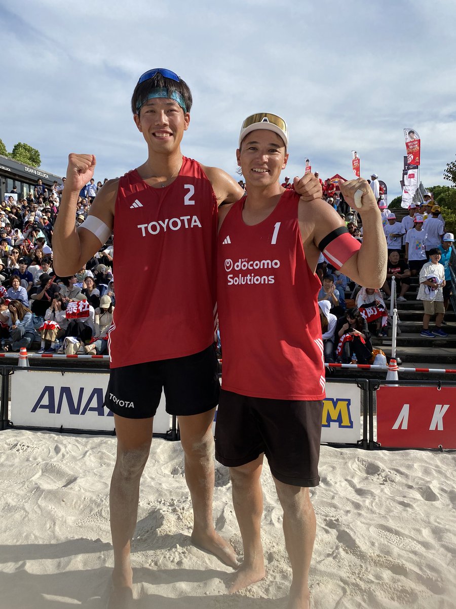 ビーチバレー　ユニフォーム　コロンビア代表　ドライフィット みんな同じサイズ感🐒🤍 写真撮れてうれぴ🫶🫶 @win.0528_ @s_t001712