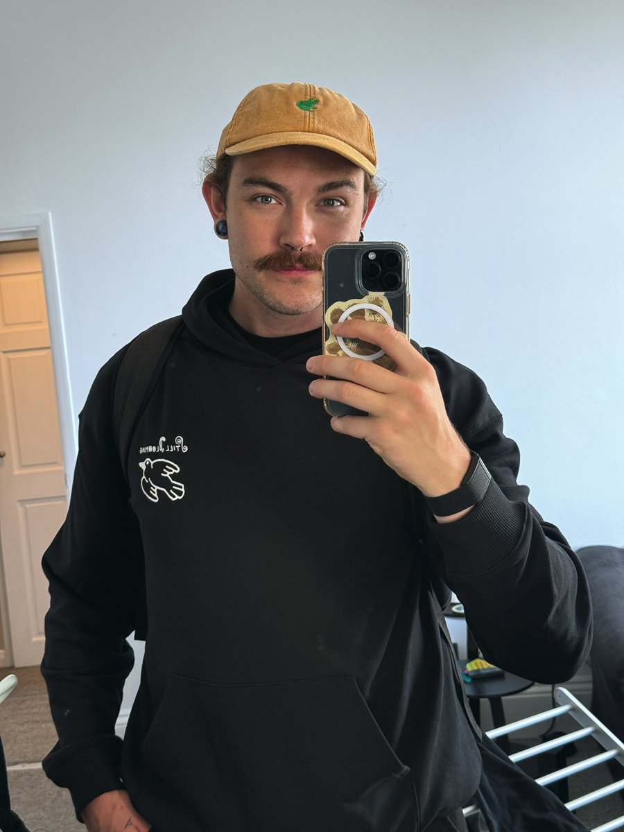 33 today, gonna go get gommaged