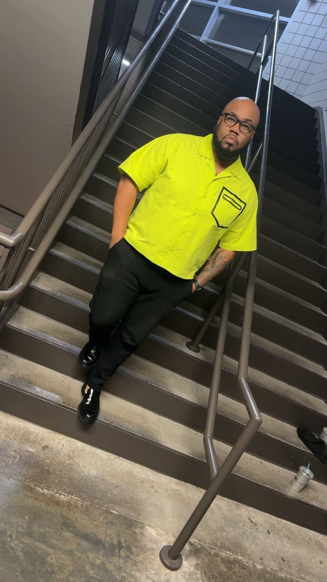 jwillmuziq83's tweet image. When the Queens of R&amp;amp;B call, you show up! Forever grateful I got to witness the ICON, and my personal favorite, Patti LaBelle with my bestie 🎶❤️ #TheQueensTour