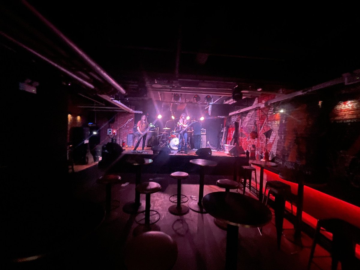 methodmetal's tweet image. 쾌적해진 FF클럽 !!
오늘은 ANGEL OF DEATH@FF 출격!

2025/09/21 (SUN) 5:00pm 🔥🤘🤘

#메써드 #ff