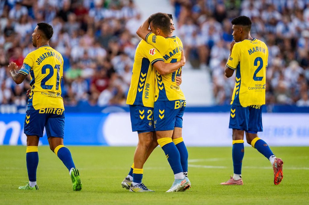 M. Fuster tweet media