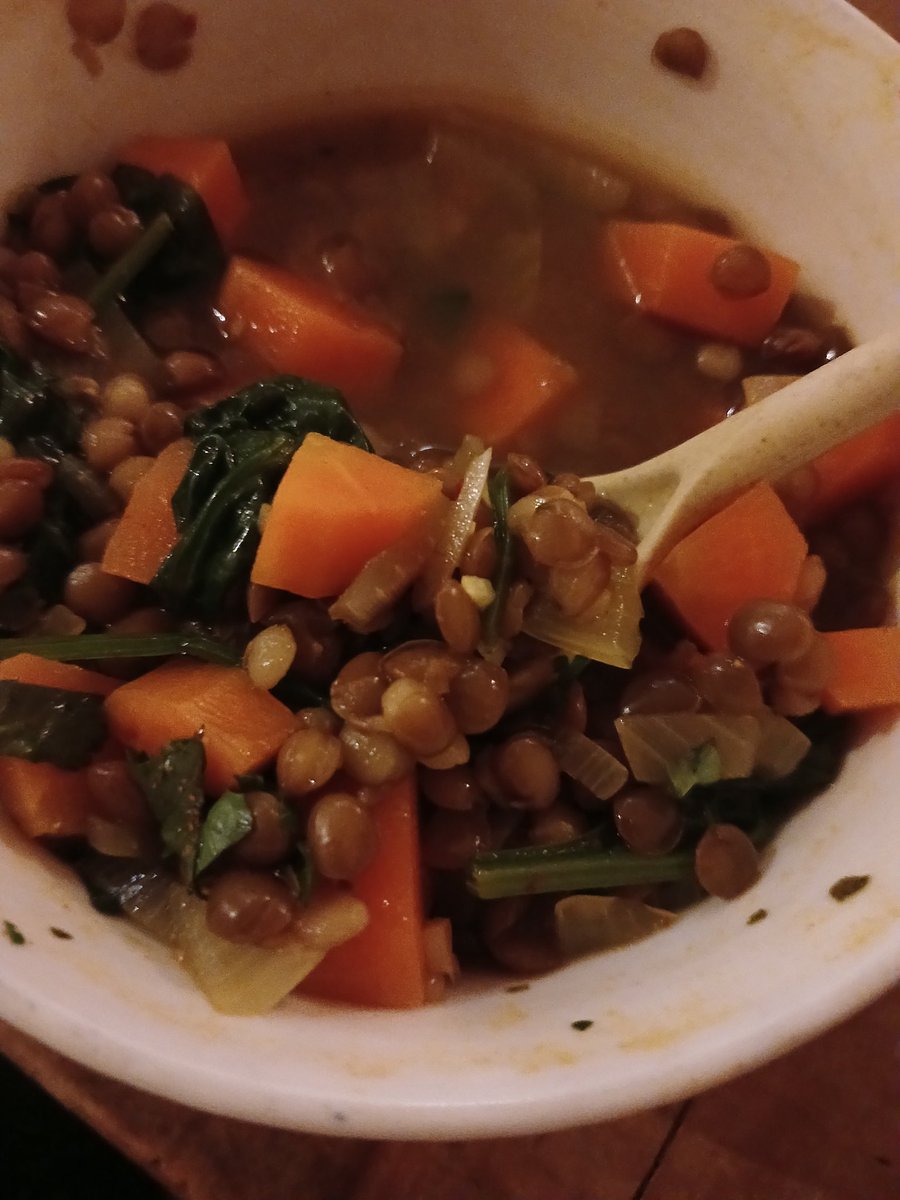 burntash3s's tweet photo. Oml guys this was so scrumptious and the whole pot is only 308 cals https://t.co/dOQJthK0Ud