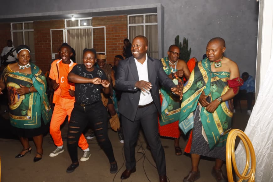 ZPCS_PR's tweet image. Zimbabwe Prisons hosted a historic SADC send-off dinner, featuring live performances by current inmates—a rehabilitative breakthrough praised by regional delegates as a first in correctional practice. #CorrectionsReform #SADC