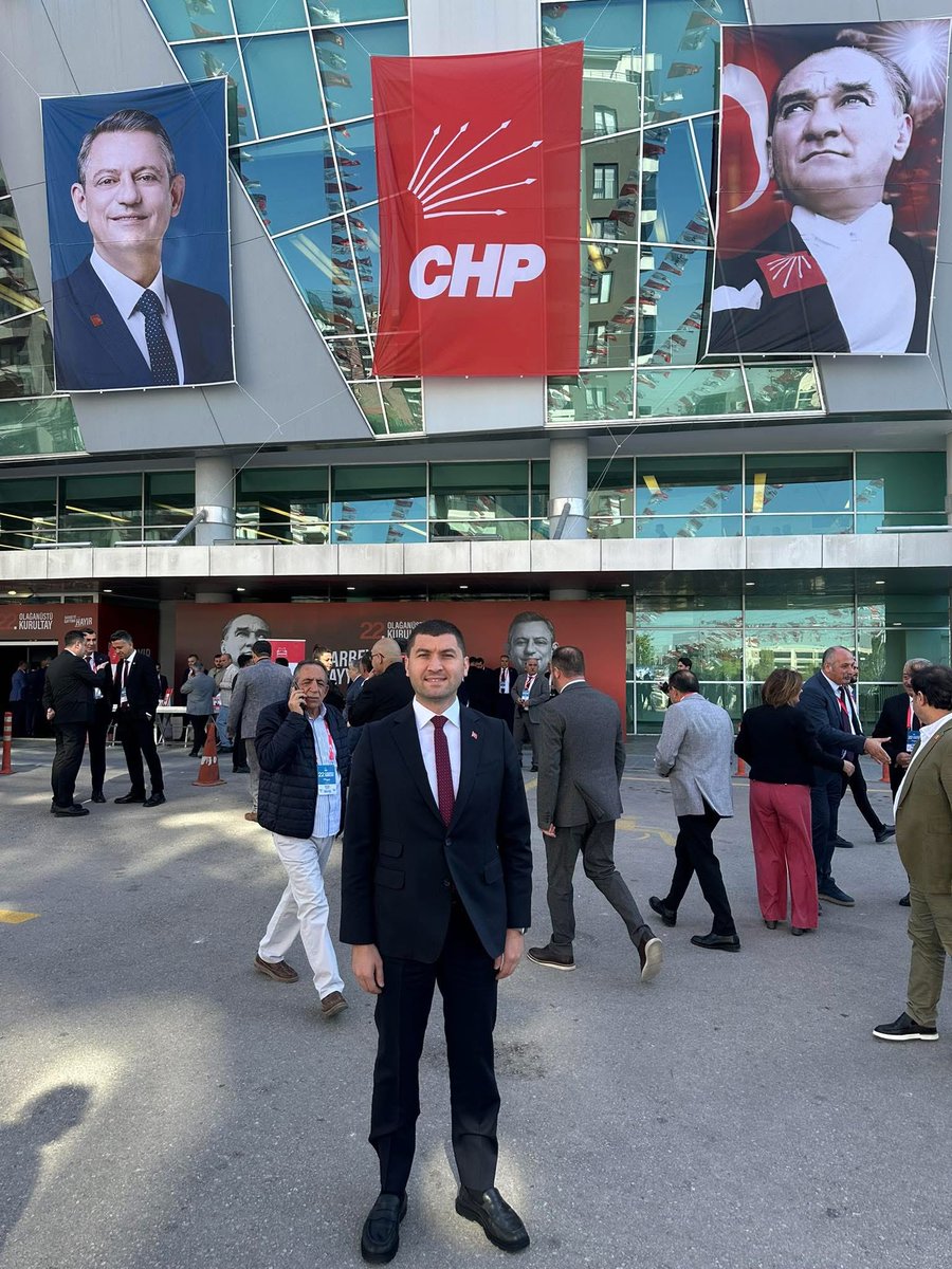 22. Olağanüstü Kurultayımız için Cumhuriyetimizin Başkenti Ankara’da Nazım Hikmet Kültür Merkezindeyiz. Kurtuluş yok tek başına, ya hep beraber ya hiçbirimiz.
#DarbeyeveKayyımaHAYIR