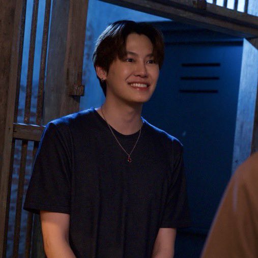 แวมไพร์ตัวปัญหา ….

BOUNPREM REVAMP EP5 
#RevampSeriesEP5