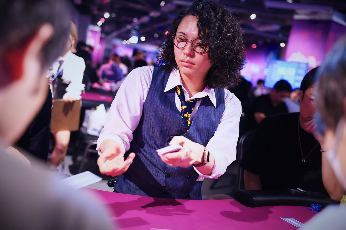 髪の毛もふもふそうすぎる。

今からA men's向かいますよー😇

渋谷から一本ですよー。

#渋谷ポーカーフェス
#渋フェス
#渋1