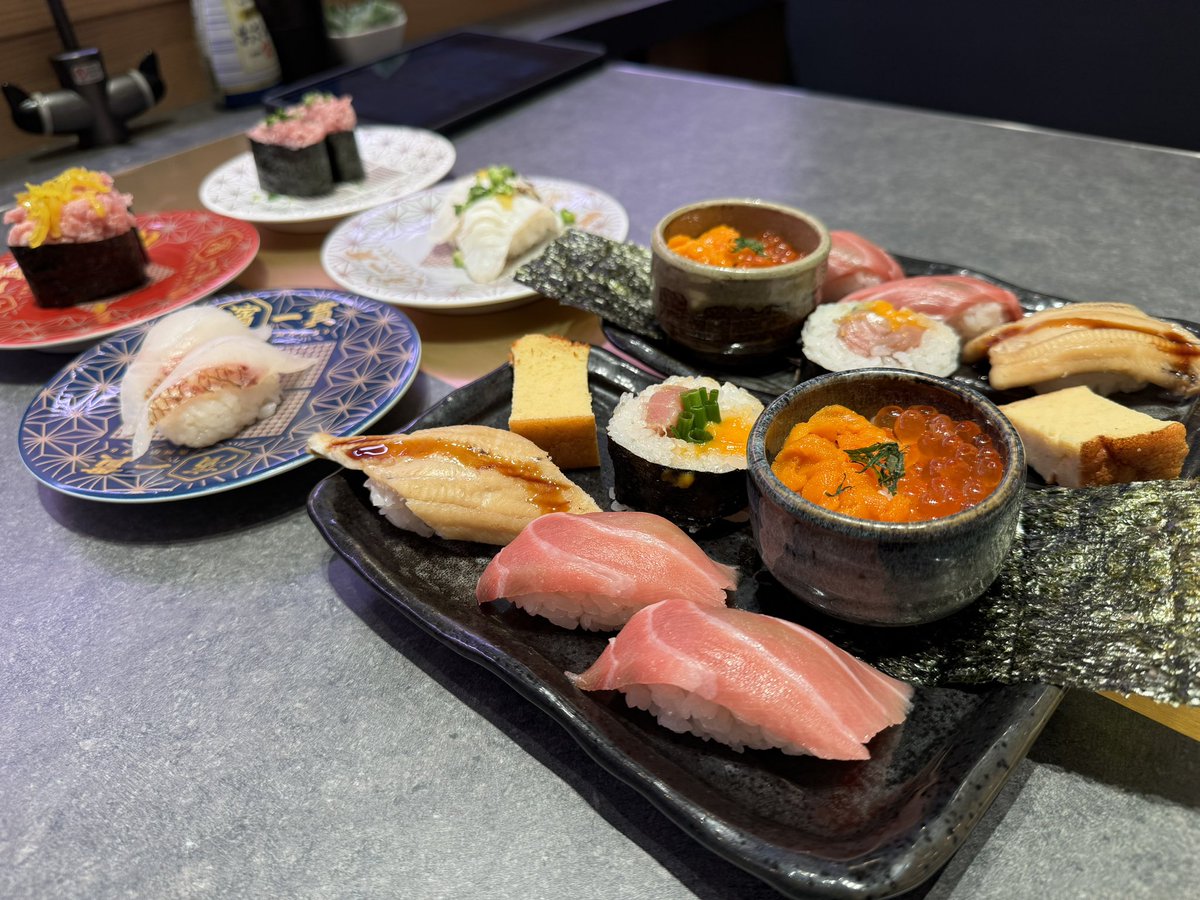 食べ放題…！！！
これから戦いが始まる…！！