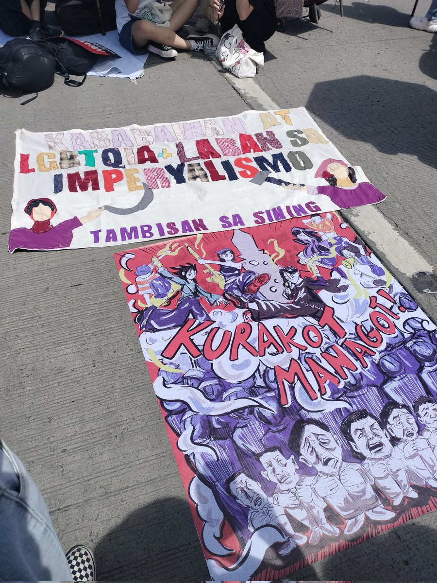 motherdanger_'s tweet image. BINAHA ANG LUNETA AT MENDIOLA! ♥️✊🏼

#StopKorap
#MarcosSingilin
#DutertePanagutin