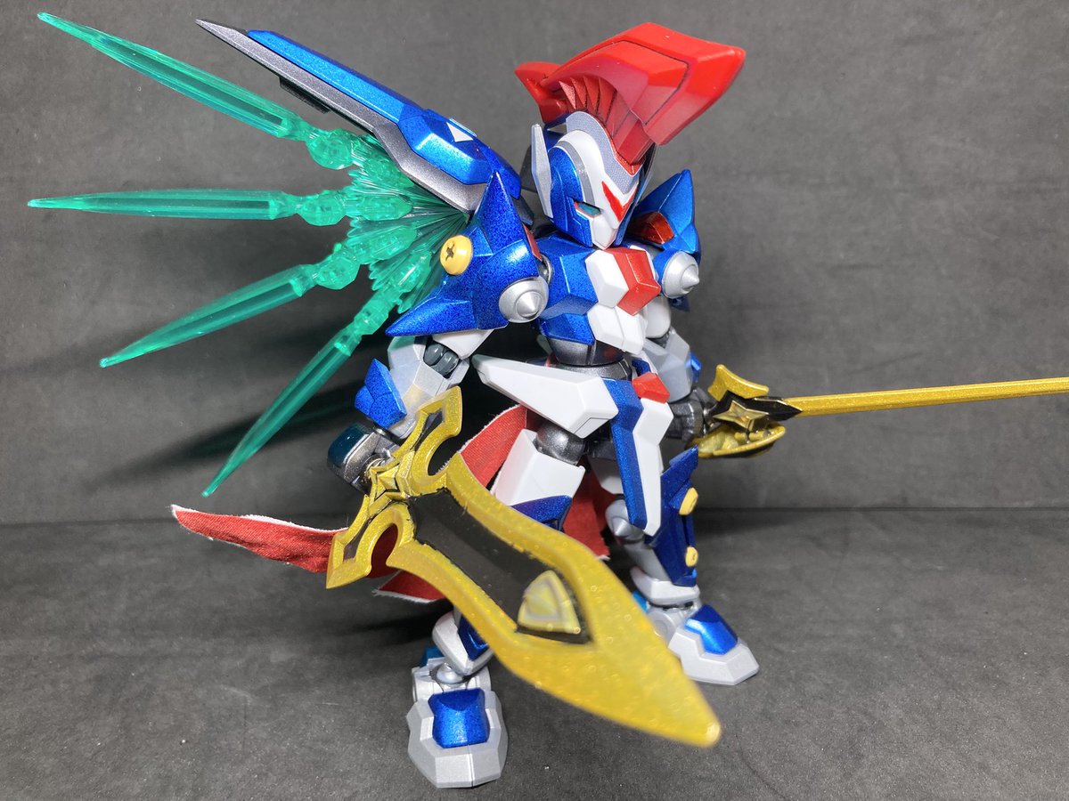 LBXアキレスD9 ・メタリック塗装仕上げ。 ・マントは布+針金入りにしま