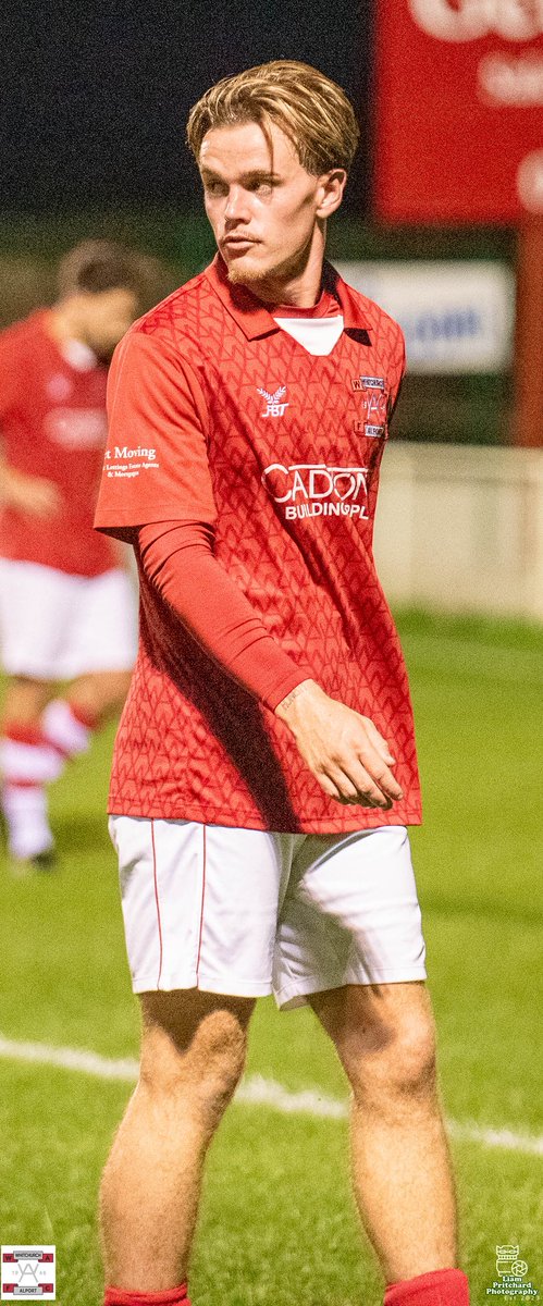HAPPY BIRTHDAY THEO🔴⚪️

Everyone at the club wants to wish fans favourite <a href="/_Theoknight_/">Theo Knight</a> a happy birthday today. Enjoy your day mate #WeAreAlport🔴⚪️