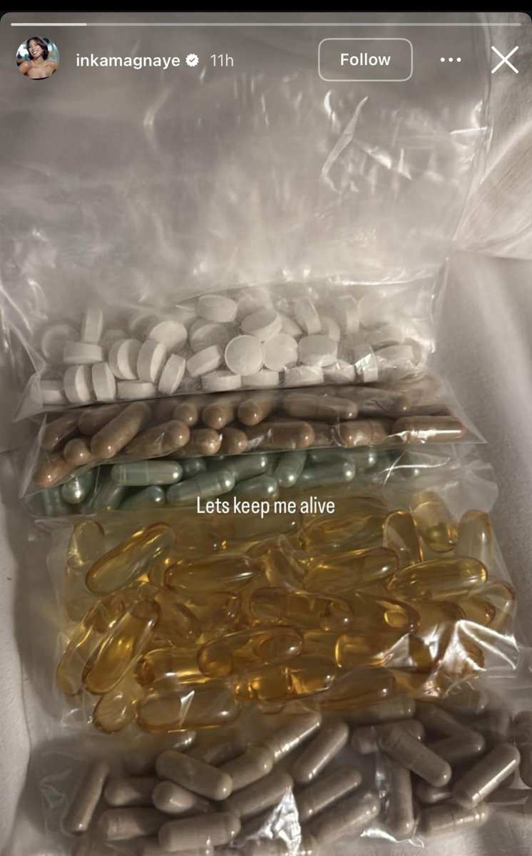 thequeenanima's tweet photo. Ayan ginamit na ni Inka yung M3ntal H3alth Card nya . Nag post na sya ng ascorbic acid, memo plus gold, malunggay extract, fish oil at lagundi. 🤣🤭 https://t.co/GCDNgfs7kf