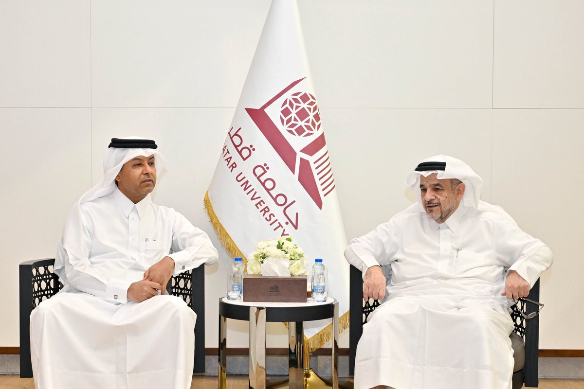 تجسّد شراكتنا مع وكالة الأنباء القطرية التزام #جامعة_قطر بدمج التميز الأكاديمي مع الخبرة العملية، بما يوفّر لطلبتنا وخريجينا فرصًا نوعية تعزز معارفهم وتكسبهم خبرة ميدانية رائدة. ونسعى من خلال هذه الشراكة إلى إعداد جيل جديد من الكفاءات الإعلامية المؤهلة للإسهام في مسيرة تنمية