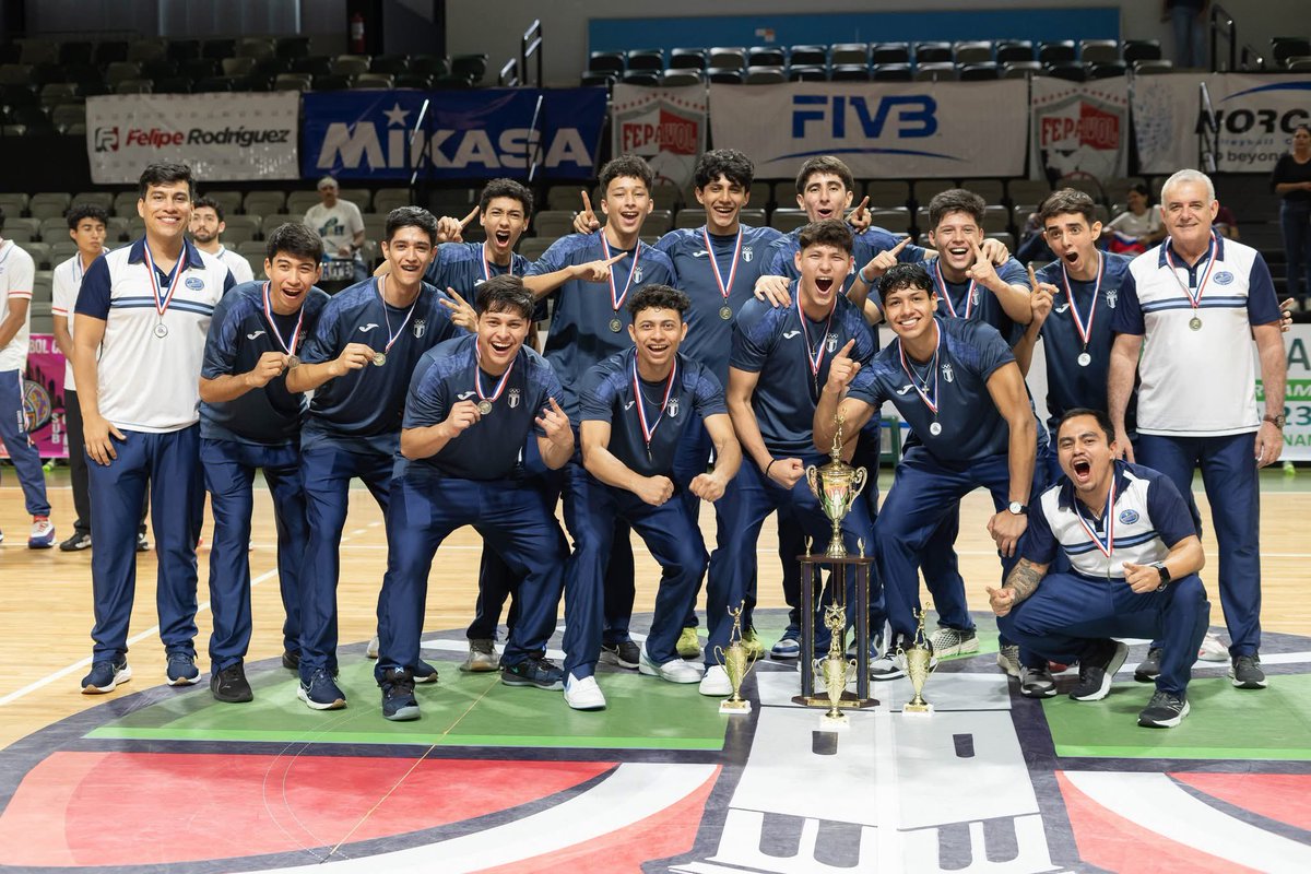 Afecavol's tweet photo. Medallistas VII Campeonato Centroamericano Sub-23 Masculino

🏆GUATEMALA 🇬🇹
🥈NICARAGUA 🇳🇮
🥉COSTA RICA 🇨🇷 https://t.co/Uisfj0uR67