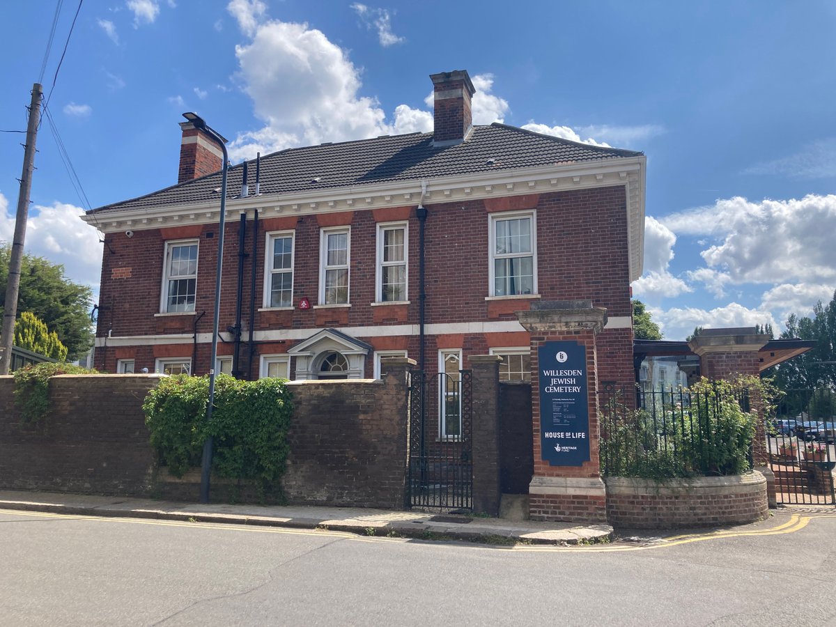 🍎✨ Rosh Hashanah is here — the Jewish New Year!
Shana Tovah – wishing you a happy, healthy and sweet new year!
House of Life Heritage Centre at Willesden Jewish Cemetery will be closed 22 - 24 September. For more information on opening hours, visit willesdenjewishcemetery.org.uk/opening-times