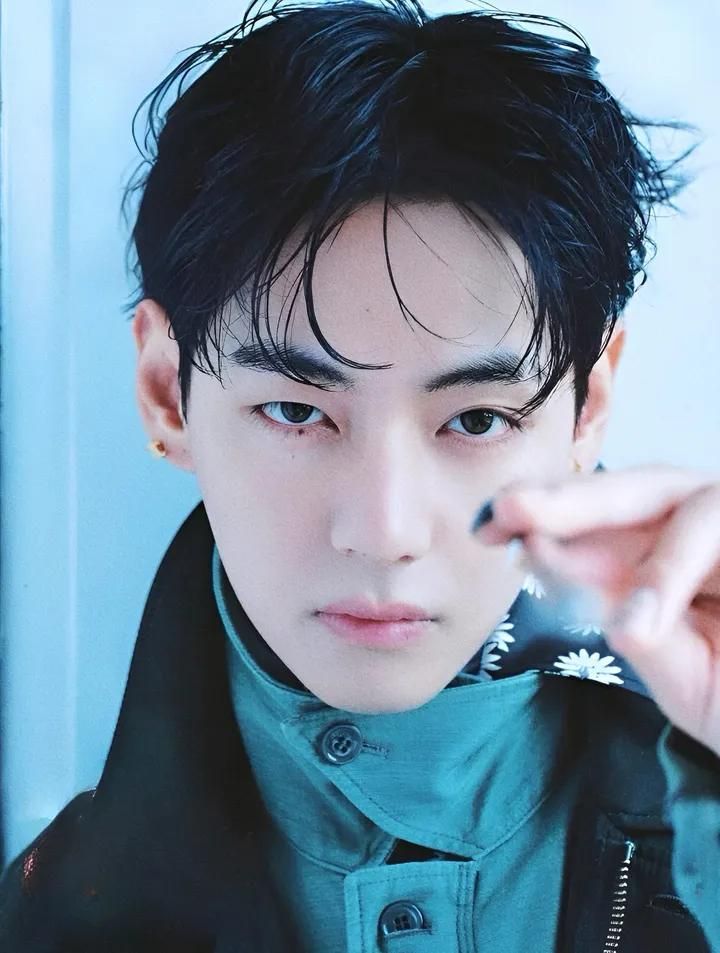 V now ties as the Overall Act with the Most Wins (3) in the TMA's "Best Music". 

CONGRATULATIONS V
CONGRATULATIONS TAEHYUNG