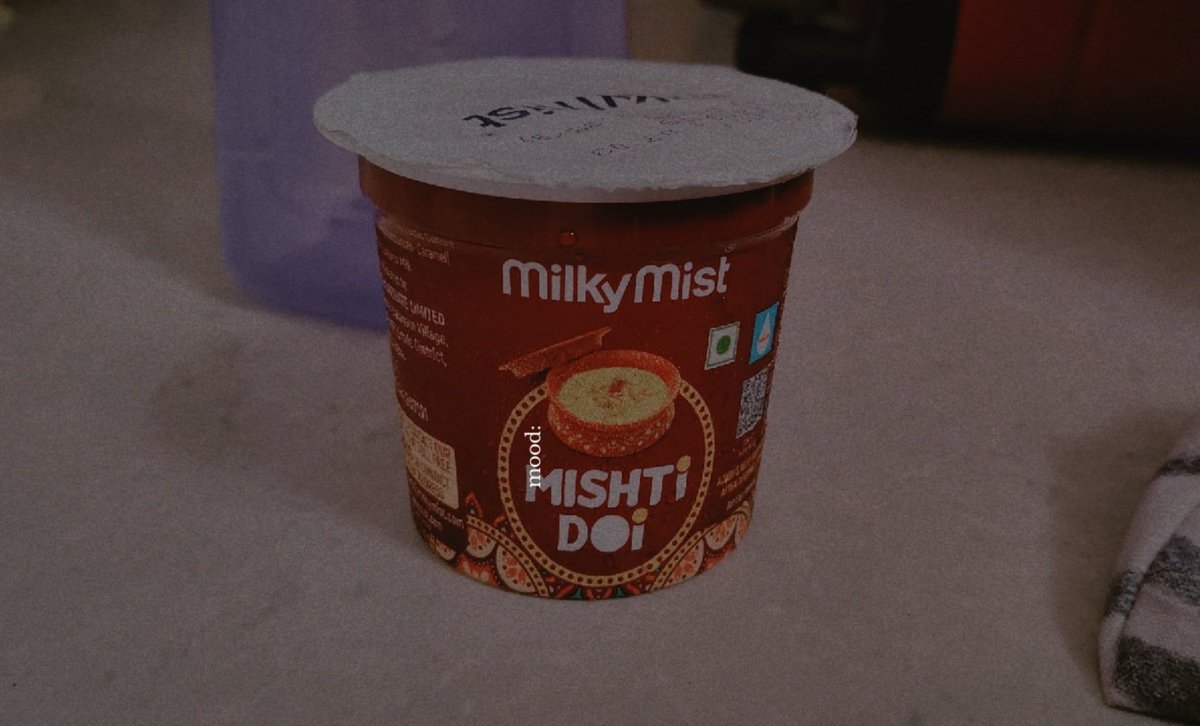 RealRidaAiylan's tweet image. Naseeb😔💔
Bet all the KKR fans had the authentic one except for me...
#FirstTimer