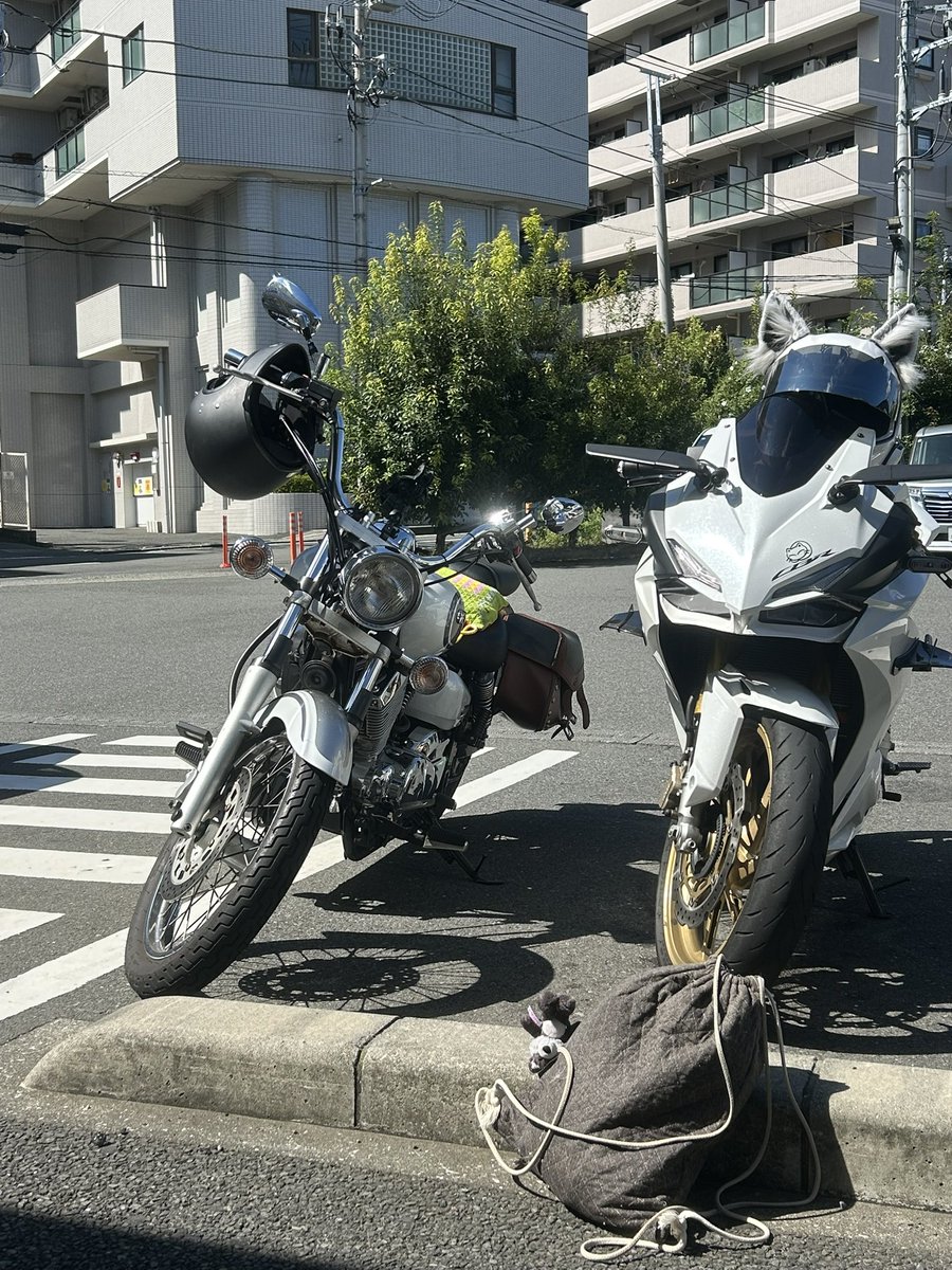 tako_ds250's tweet photo. ひさびさ親友とツーリング！！
ニダボさん1周年おめでとー㊗️
 #CBR250RR https://t.co/YAMHne42xS