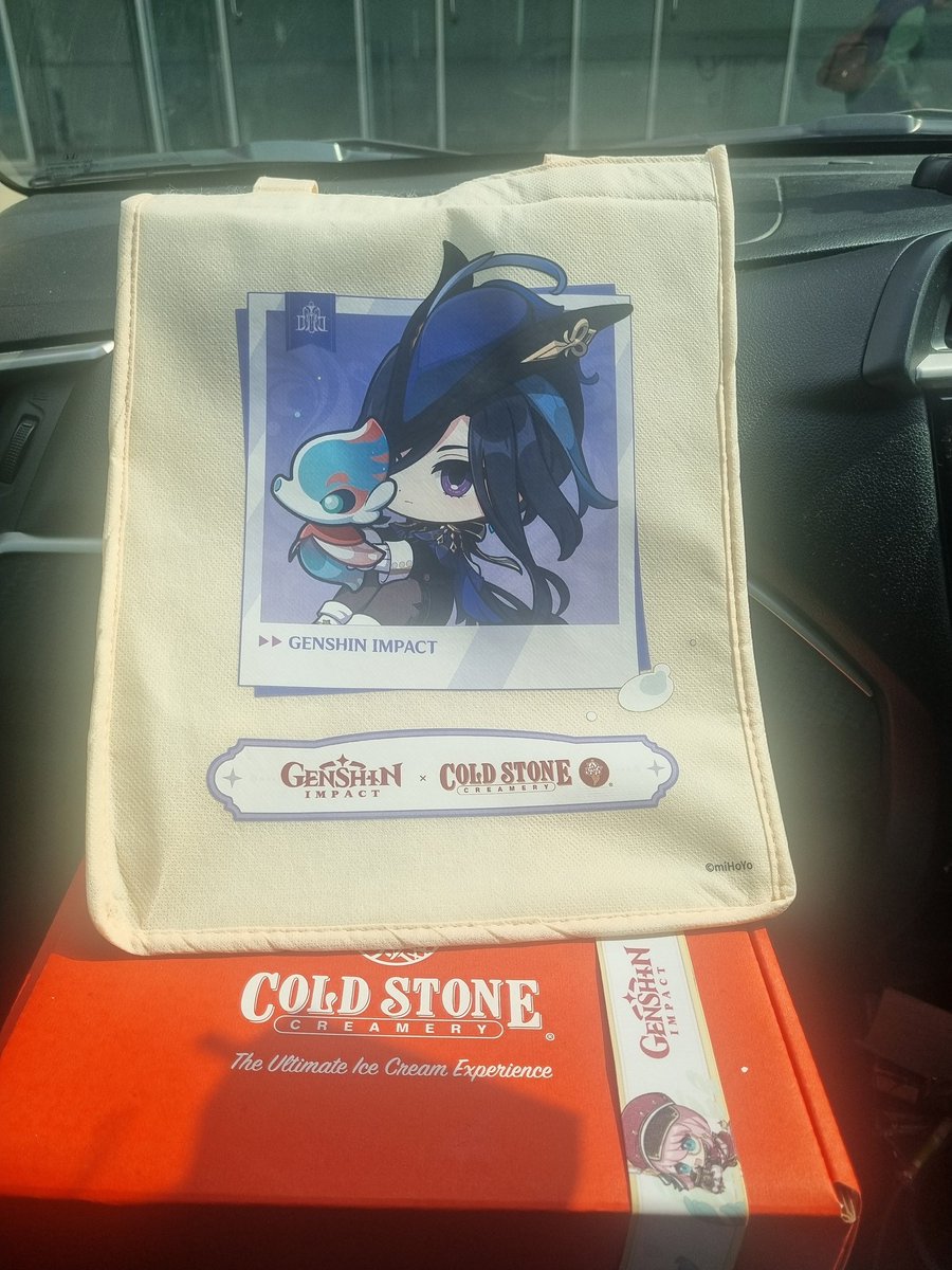 Miphather's tweet image. didn't know genshin had a collab with cold stone

head empty clorinde secured