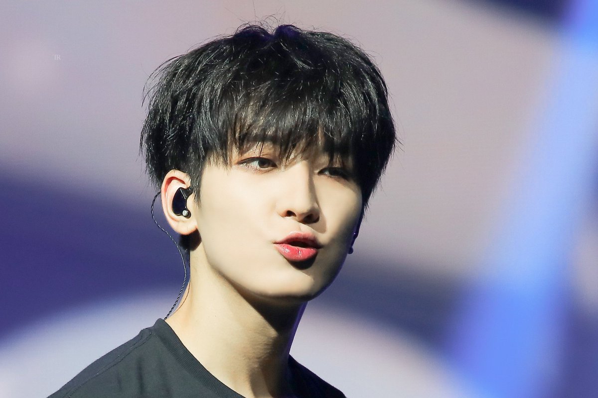 ^ ʚɞ^
ミ ⁰̷̴͈ 3 ⁰̷̴͈ ミ