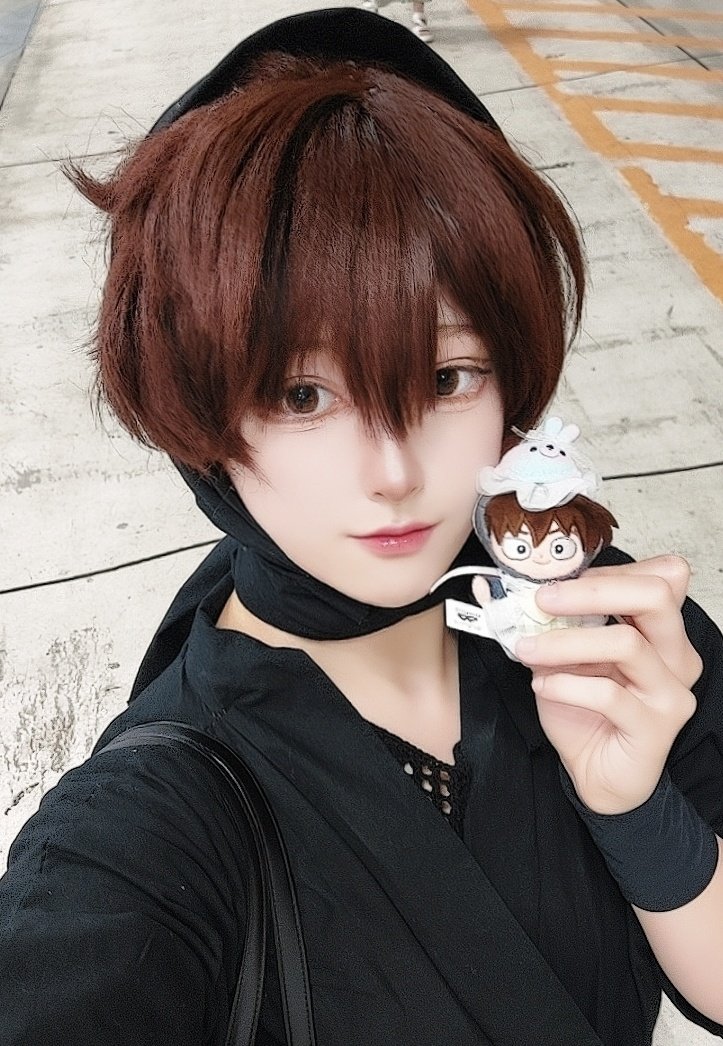 cos
自撮りが無さすぎたからそくほー取り消して上げ直す！
交流ありがとうございました🥹💕たくさんの方とお話しできてめちゃ楽しかったです！！
