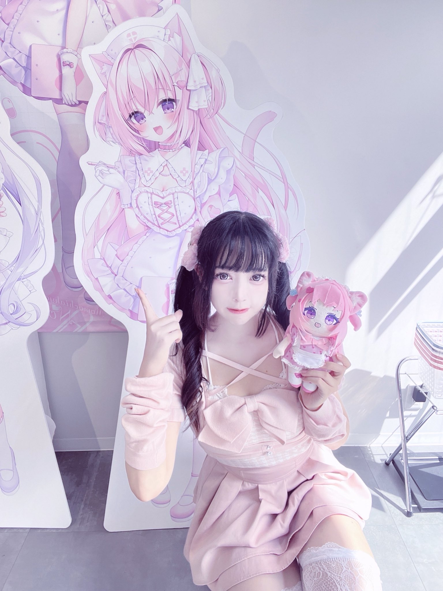 桃稚ちあ ナースメイドのあ＆しおんBIGアクリルスタンド ももちあ教 c103 桃稚ちあ ナースメイドみくる B2タペストリー コミケ グッズ 再販