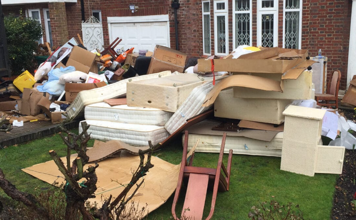 Office Cleanout Specialists
 Old desks, electronics, files—gone in a flash! We offer commercial rubbish removal that fits your schedule.
 #OfficeCleanup #BusinessCleanout #EwasteDisposal 💼🖥️📂