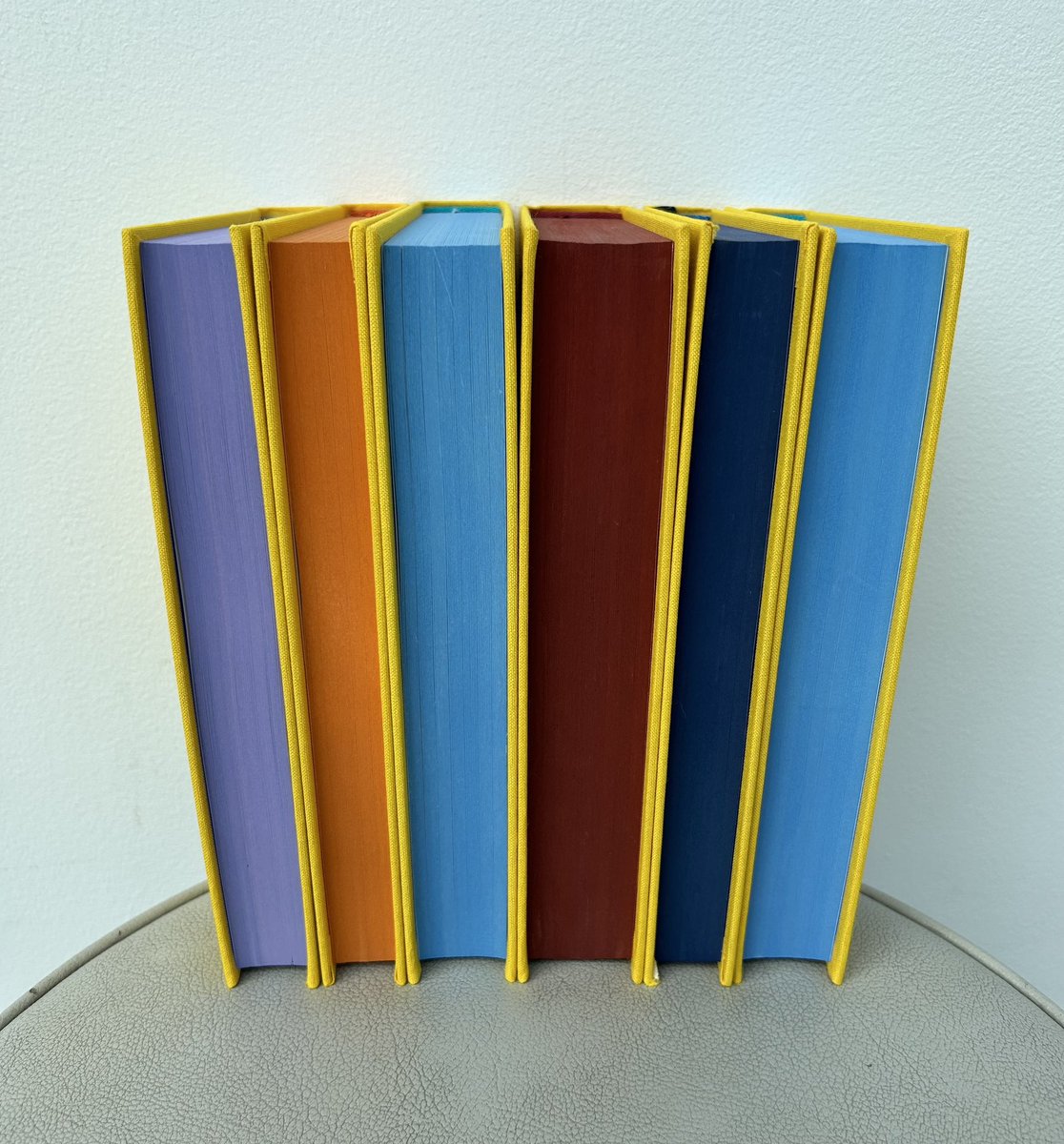 4階洋書】 Puffin books 85周年を記念して特装版の各本が出版されまし