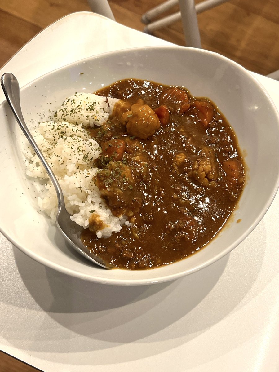 今日は、下北沢DY CUBEへ！

前田琴音 × DY CUBE 共同企画
大阪城野音への道 大決起集会
~ 琴音とDYで好きな人達集めちゃいました ~

大好きな豪華メンバーで琴音さんの応援🔥

#前田琴音 / #大野賢治 / #椋子 / 
#あおいはるか / #田中ミズホ / #ななせ / 
#吉川亮毅 / #水谷怜 / #mame / #阿部浩二