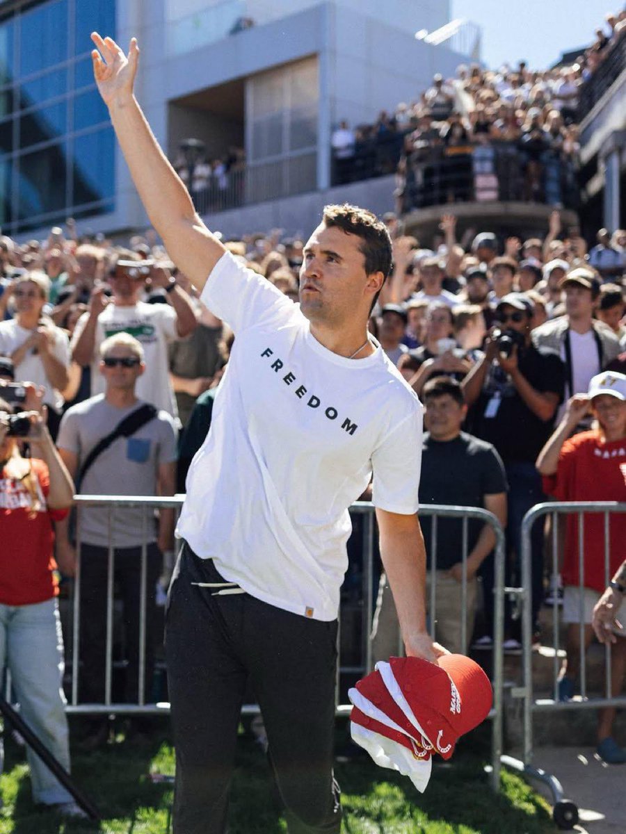 America's majority don't like Charlie Kirk, if you love him Give me Thumbs-Up 👍