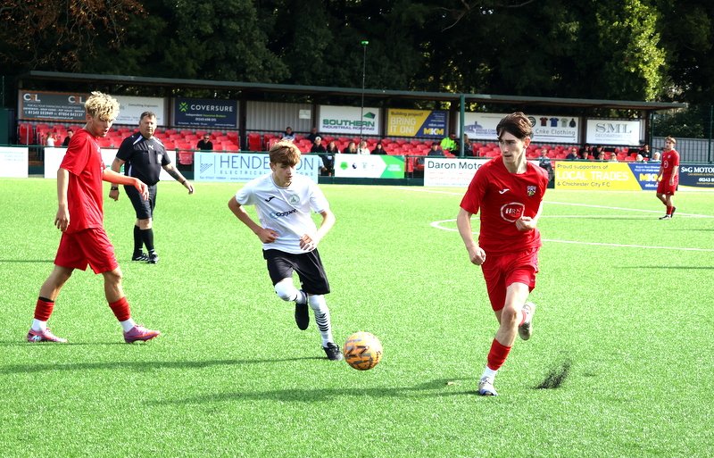 Chichester 18s v Pagham 18s Action 1
