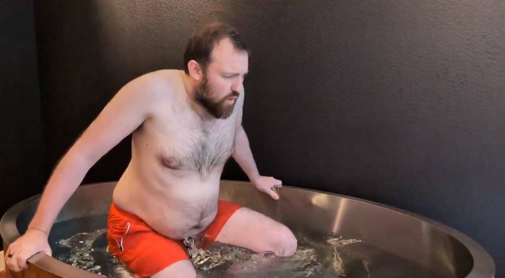 Hydrated Jakub (🐍,🐍) (@gregusjakub) on Twitter photo 