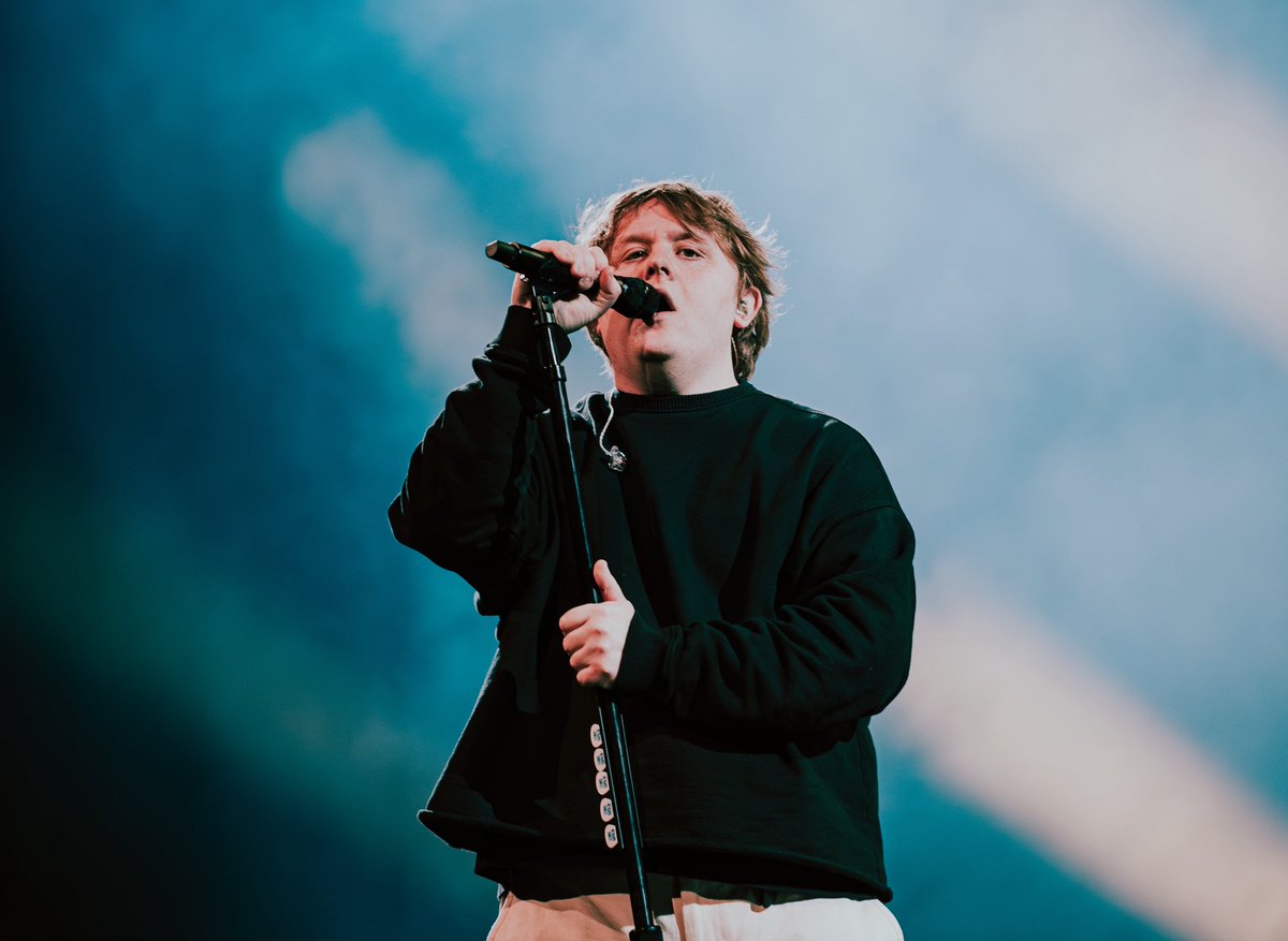 31Photography's tweet image. Lewis Capaldi photographed by me in Manchester last night 🤩📸 @LewisCapaldi @TheCoopLive @capitolmusic @UKNikon