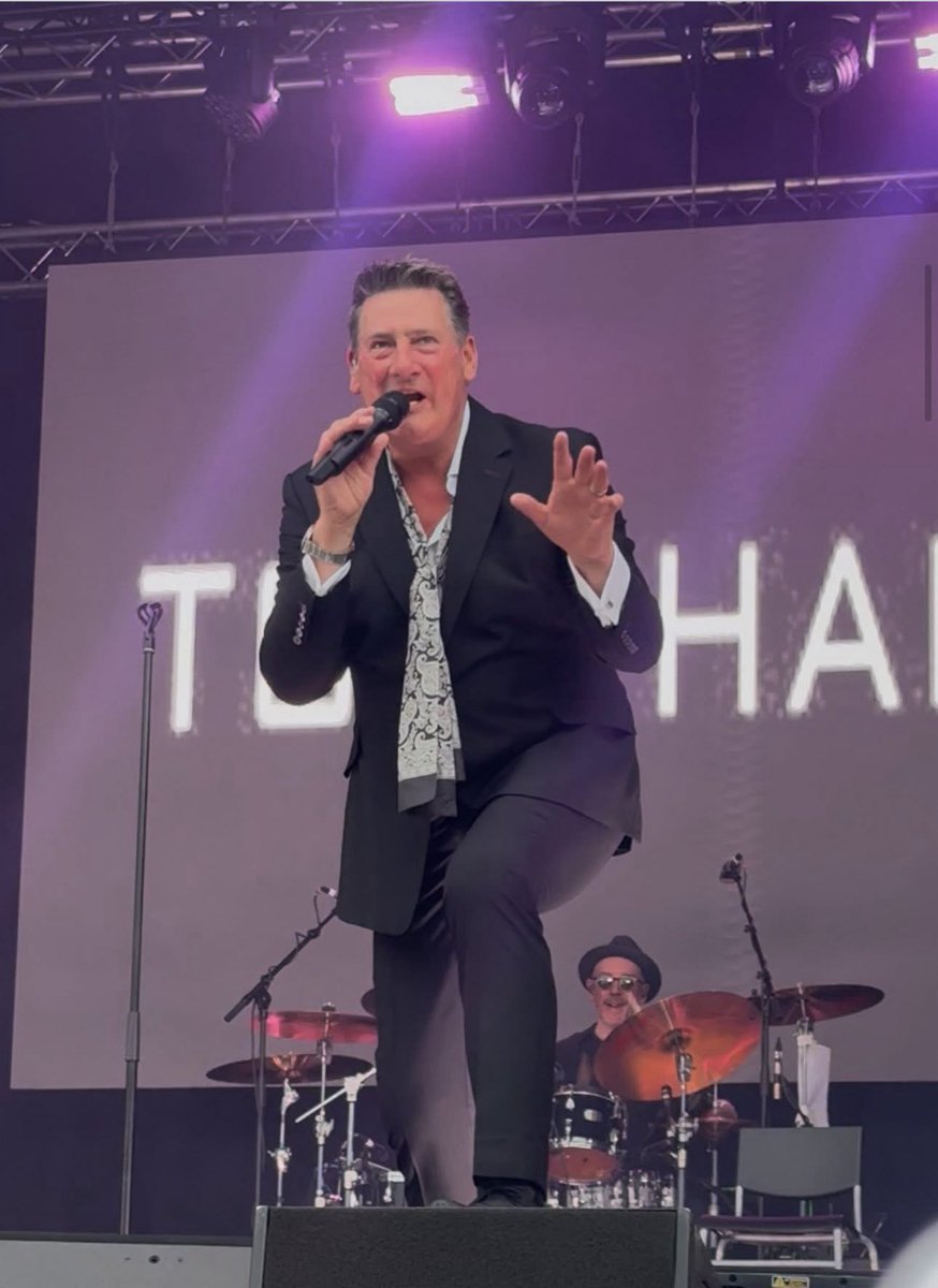gavin_daines's tweet photo. “Back to the 80’s” At 80’s Calling!
With Bananarama, Tony Hadley…🥰 https://t.co/RjGk1a8ZYB